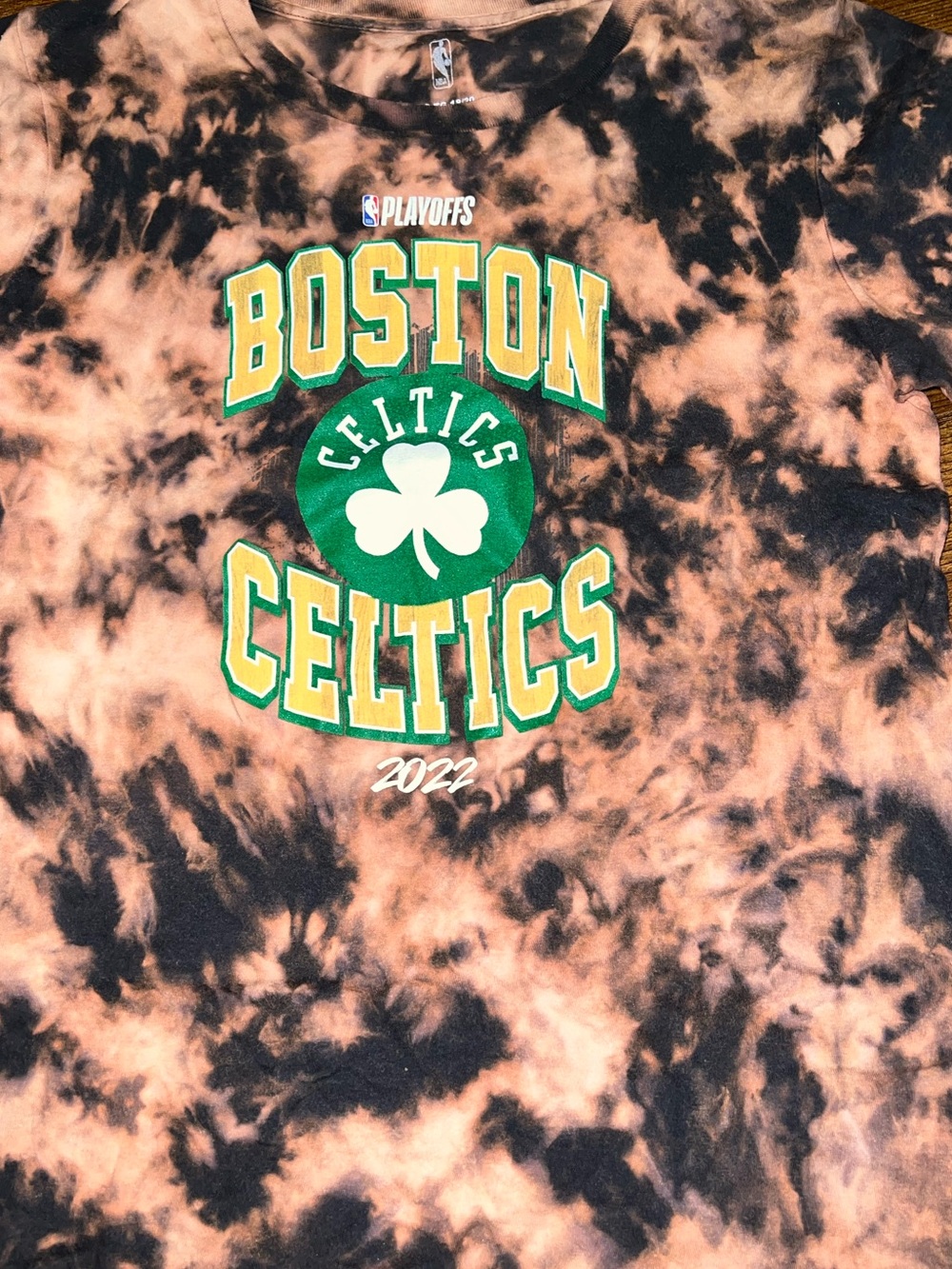 NBA Boston Celtics Black & Orange Tie Dye Kids Graphic T- Shirt Size XL 18/20 - Picture 2 of 4